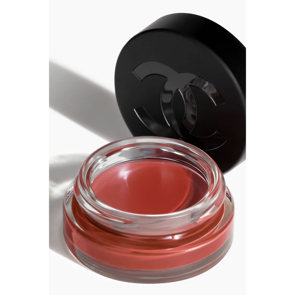N°1 DE CHANEL LIP AND CHEEK BALM - Skincare - 6.5g - CHANEL - product.packShot.APPLICATION_VISUAL_2  carousel dot carousel dot carousel dot carousel dot carousel dot N°1 DE CHANEL LIP AND CHEEK BALM